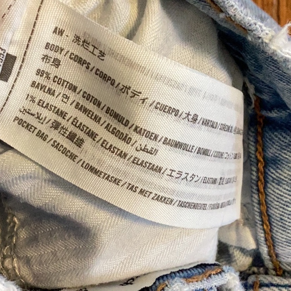 Abercrombie & Fitch distressed ultra high rise 90s straight leg jeans. Sz 29/6S - Picture 4 of 11